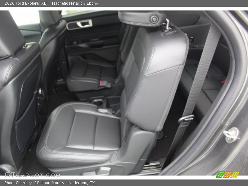 Magnetic Metallic / Ebony 2020 Ford Explorer XLT