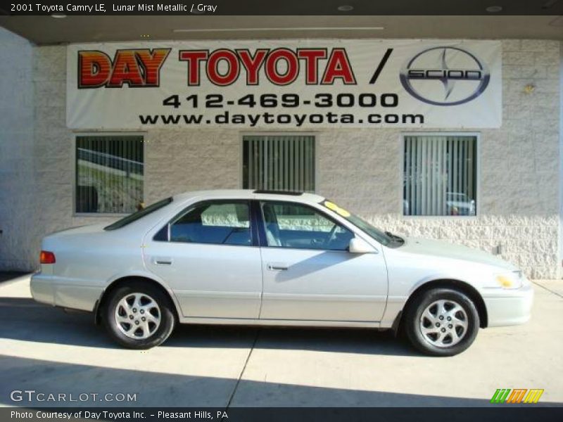 Lunar Mist Metallic / Gray 2001 Toyota Camry LE