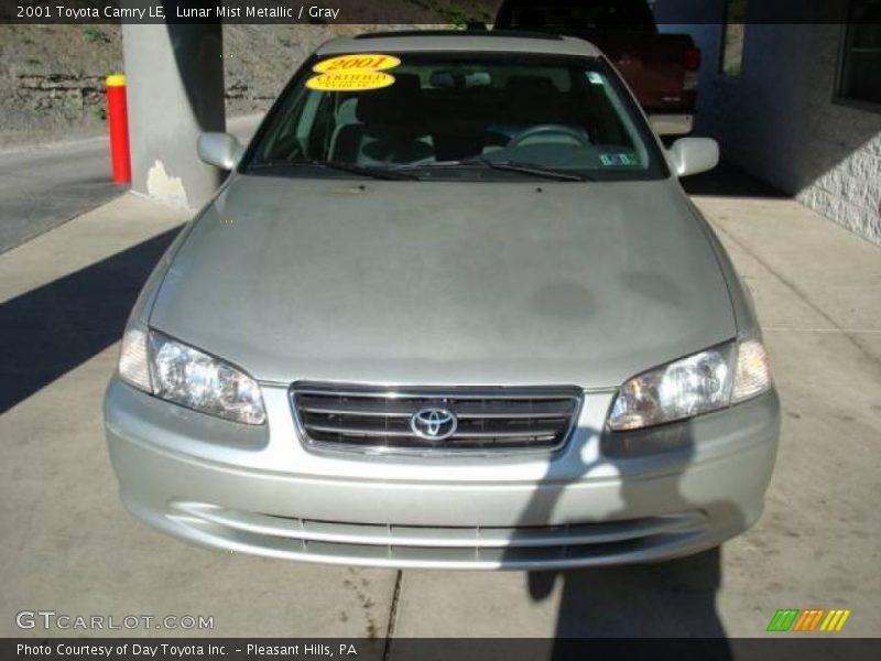 Lunar Mist Metallic / Gray 2001 Toyota Camry LE