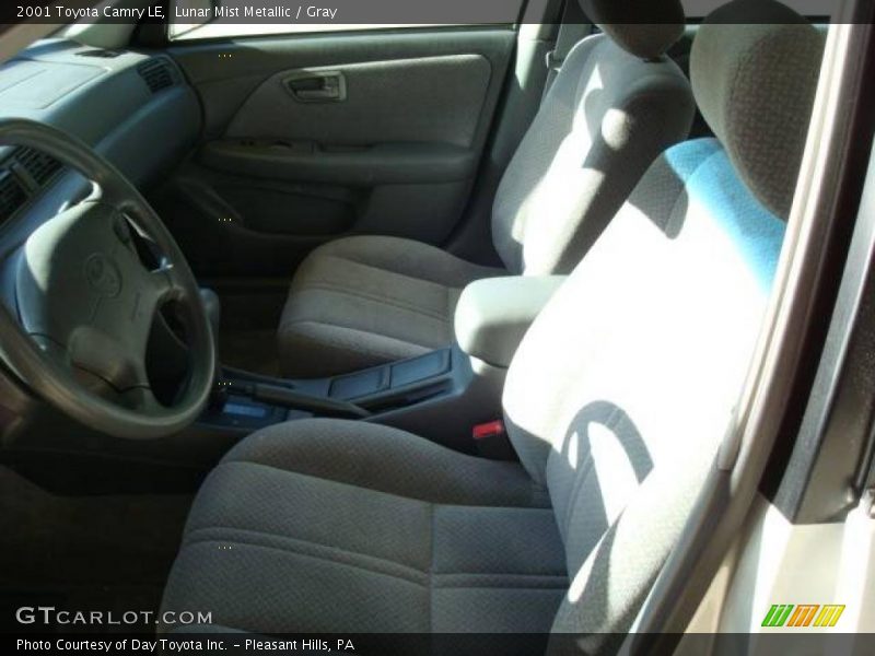 Lunar Mist Metallic / Gray 2001 Toyota Camry LE