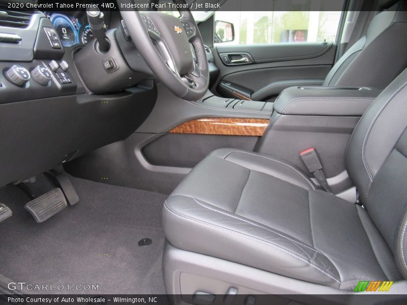 Iridescent Pearl Tricoat / Jet Black 2020 Chevrolet Tahoe Premier 4WD