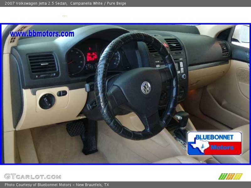 Campanella White / Pure Beige 2007 Volkswagen Jetta 2.5 Sedan