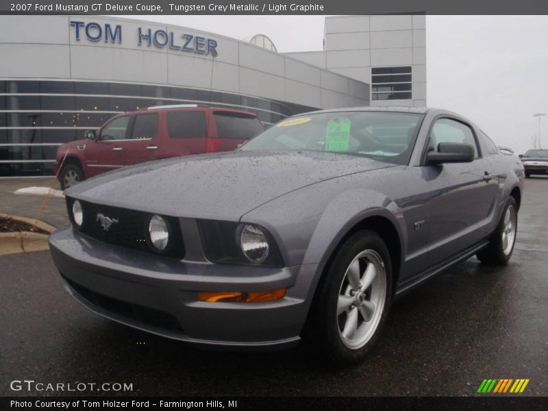 Tungsten Grey Metallic / Light Graphite 2007 Ford Mustang GT Deluxe Coupe