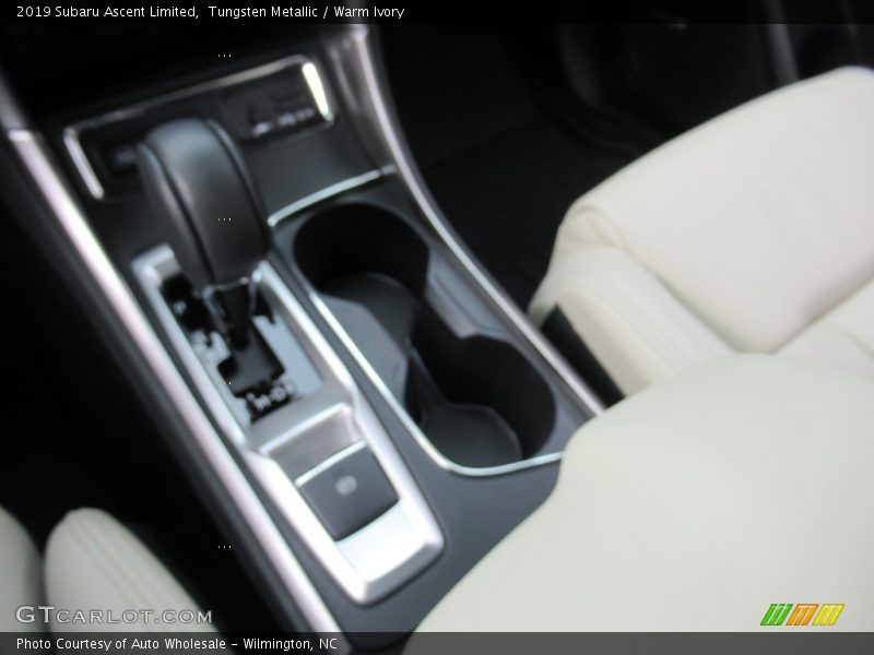 Tungsten Metallic / Warm Ivory 2019 Subaru Ascent Limited