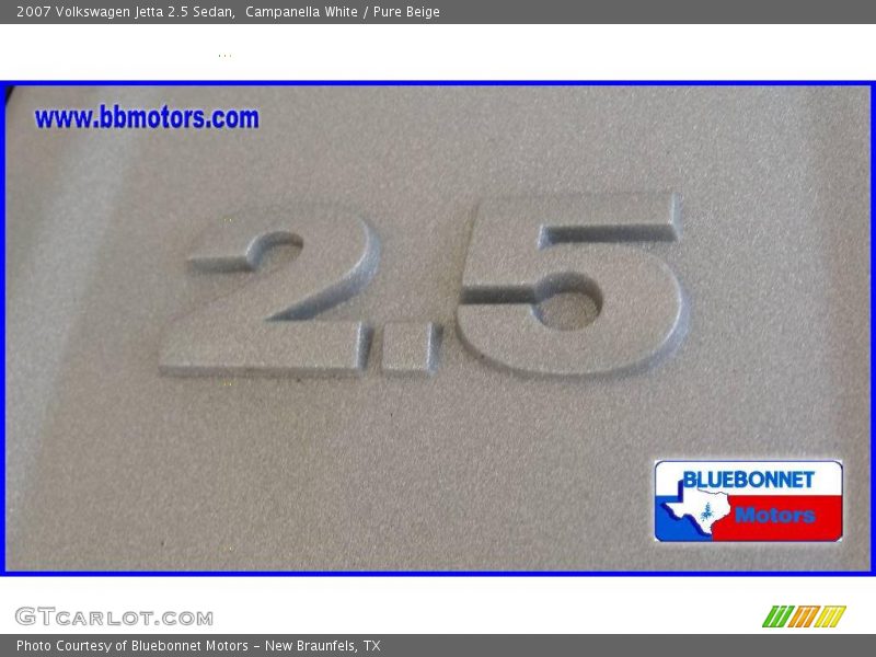 Campanella White / Pure Beige 2007 Volkswagen Jetta 2.5 Sedan