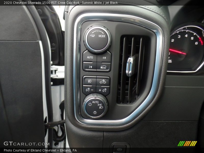 Summit White / Jet Black 2020 Chevrolet Silverado 1500 RST Crew Cab 4x4
