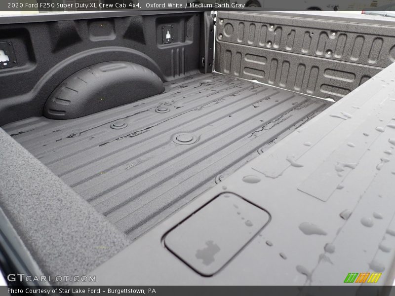 Oxford White / Medium Earth Gray 2020 Ford F250 Super Duty XL Crew Cab 4x4