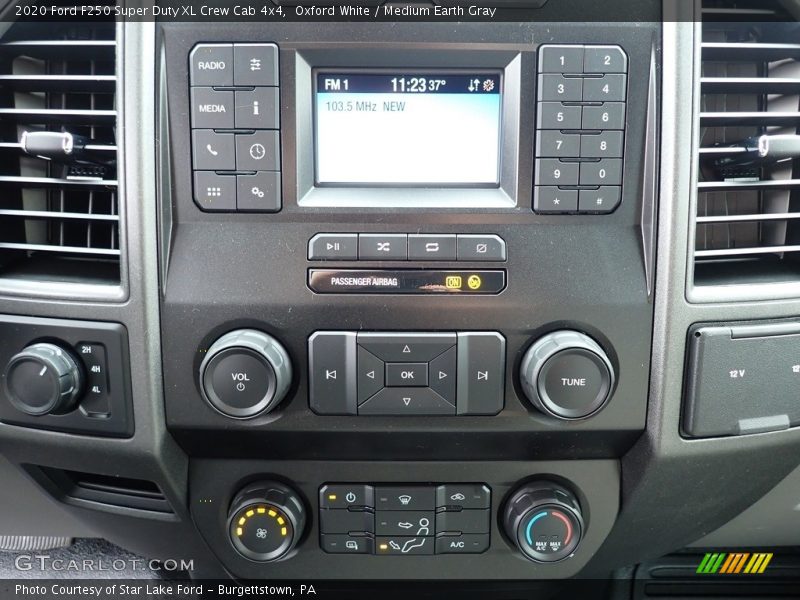 Controls of 2020 F250 Super Duty XL Crew Cab 4x4
