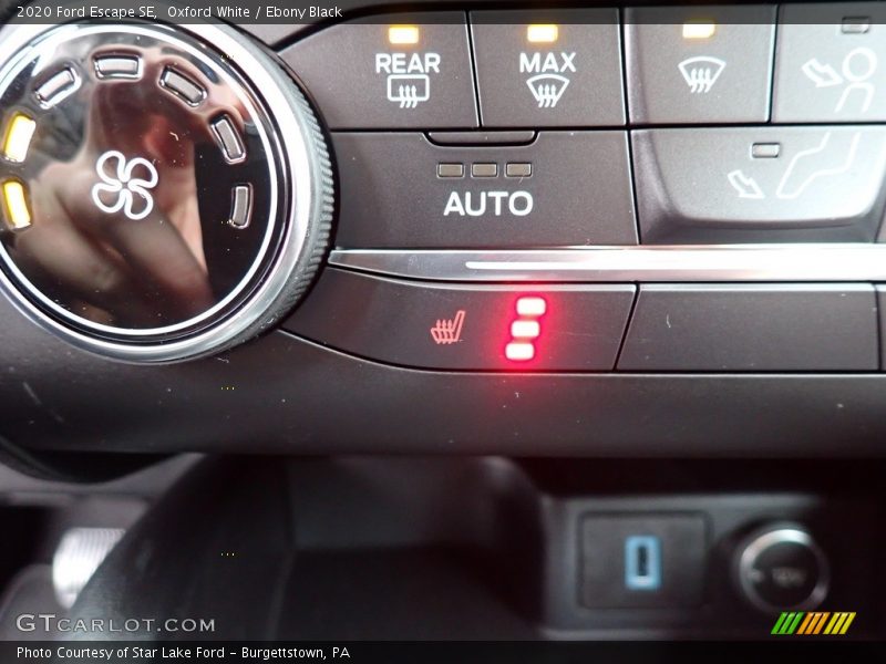 Oxford White / Ebony Black 2020 Ford Escape SE