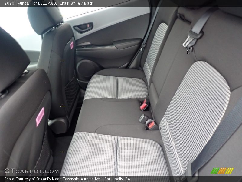 Chalk White / Black 2020 Hyundai Kona SEL AWD