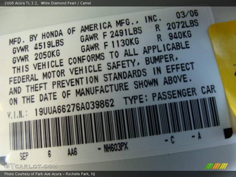 White Diamond Pearl / Camel 2006 Acura TL 3.2