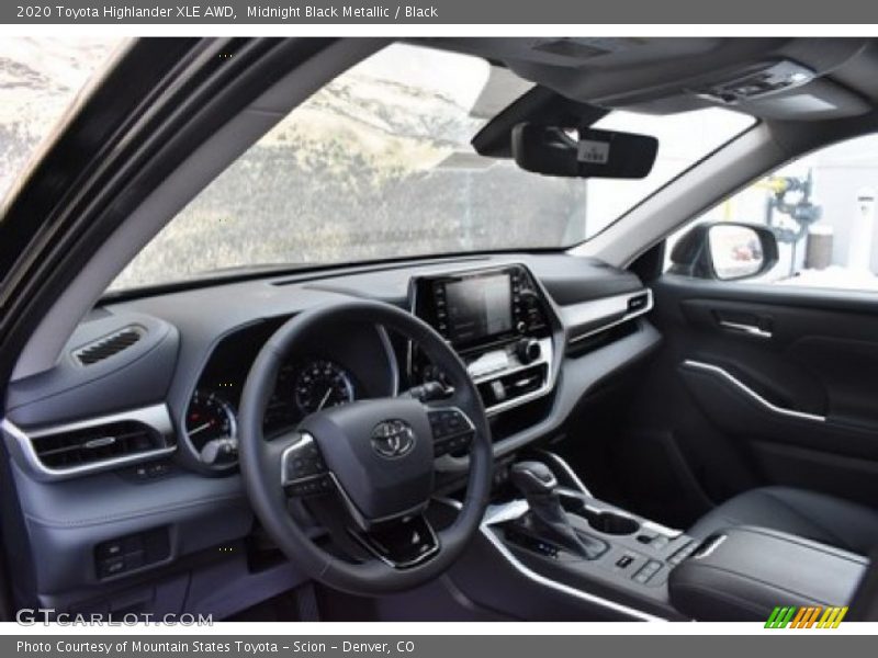 Midnight Black Metallic / Black 2020 Toyota Highlander XLE AWD