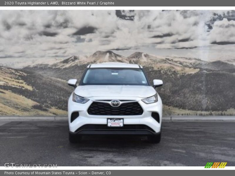 Blizzard White Pearl / Graphite 2020 Toyota Highlander L AWD