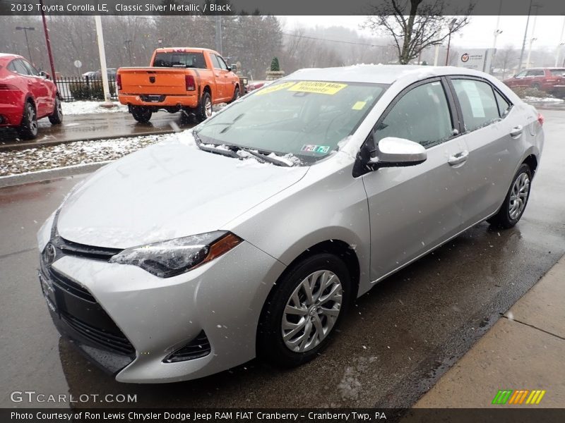 Classic Silver Metallic / Black 2019 Toyota Corolla LE