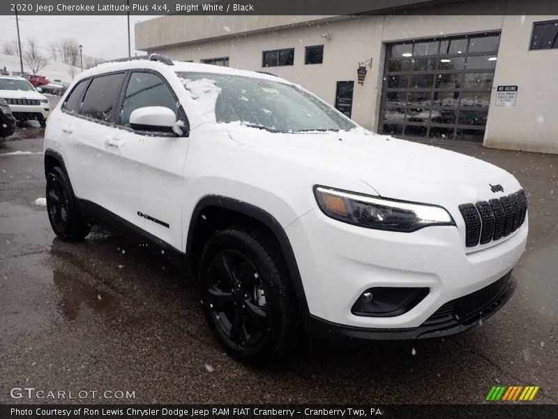 Bright White / Black 2020 Jeep Cherokee Latitude Plus 4x4