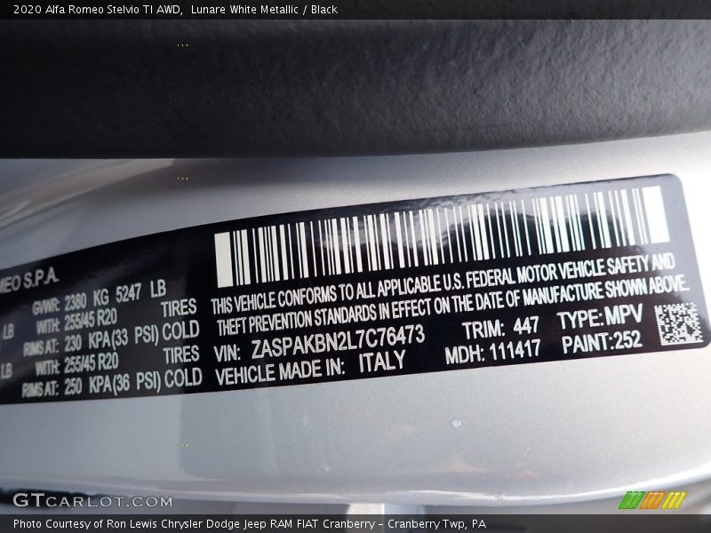 2020 Stelvio TI AWD Lunare White Metallic Color Code 252