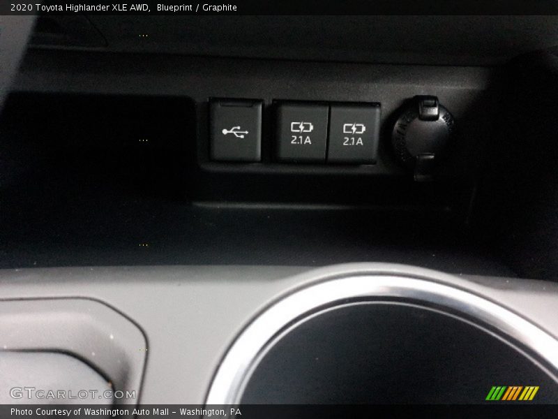 Blueprint / Graphite 2020 Toyota Highlander XLE AWD