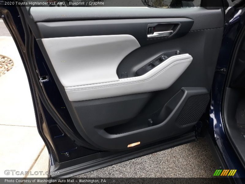 Blueprint / Graphite 2020 Toyota Highlander XLE AWD