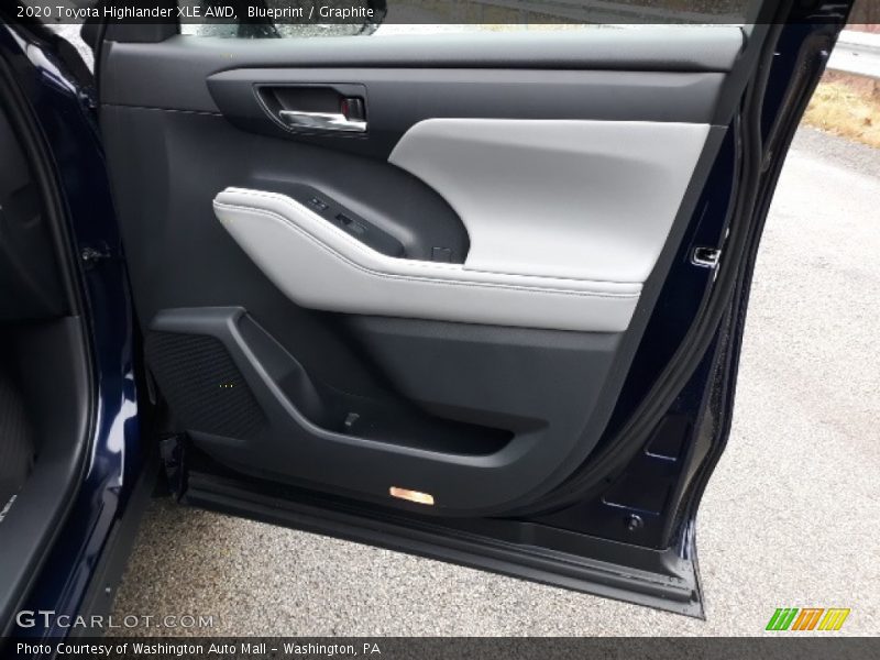 Blueprint / Graphite 2020 Toyota Highlander XLE AWD
