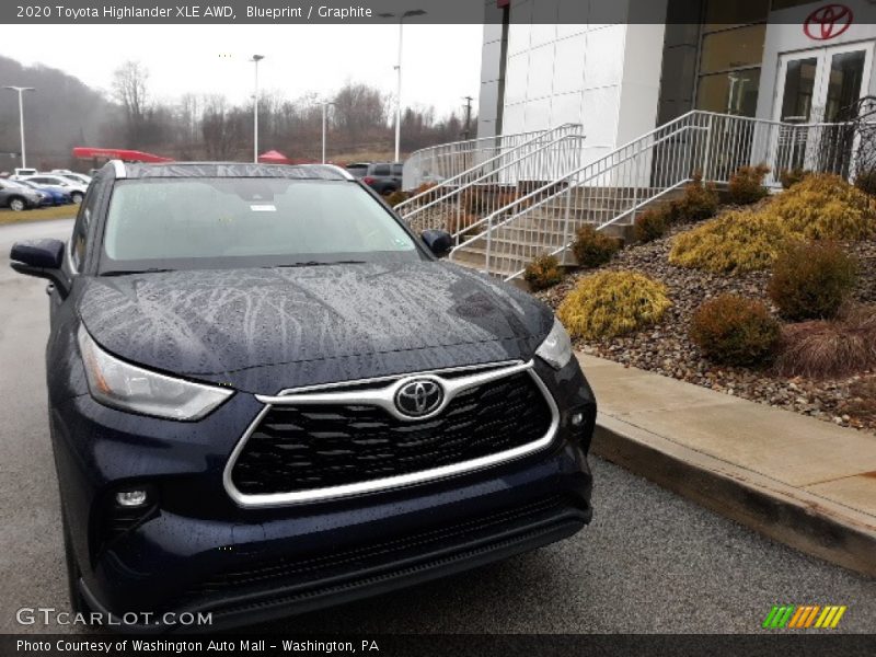 Blueprint / Graphite 2020 Toyota Highlander XLE AWD
