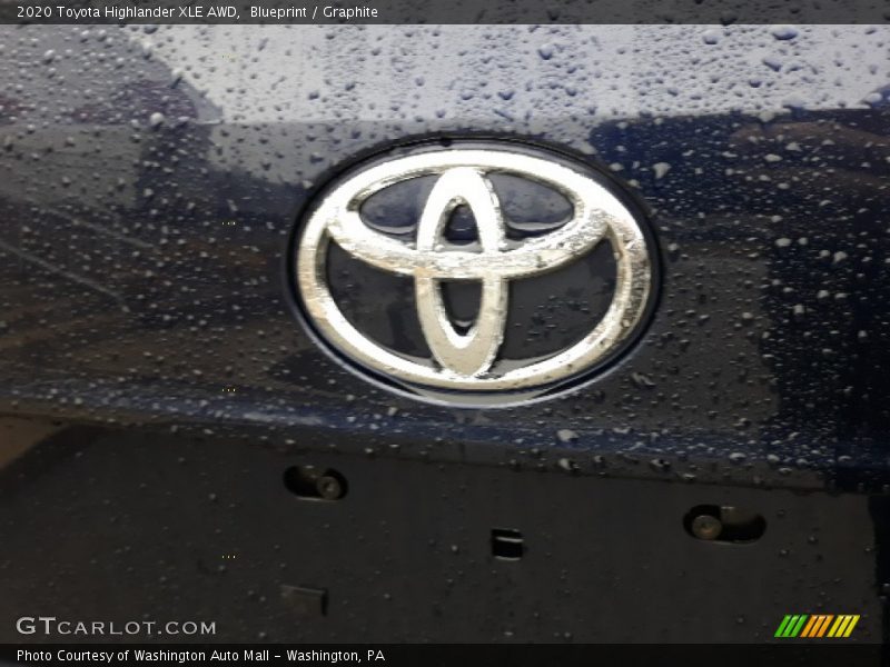 Blueprint / Graphite 2020 Toyota Highlander XLE AWD