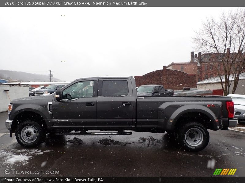 Magnetic / Medium Earth Gray 2020 Ford F350 Super Duty XLT Crew Cab 4x4