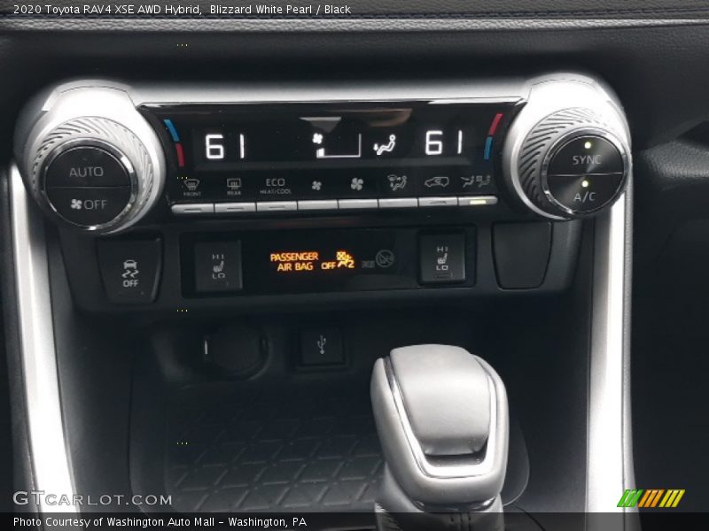 Blizzard White Pearl / Black 2020 Toyota RAV4 XSE AWD Hybrid