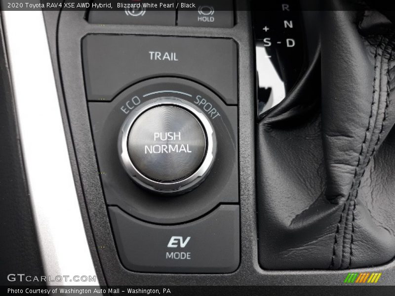 Blizzard White Pearl / Black 2020 Toyota RAV4 XSE AWD Hybrid