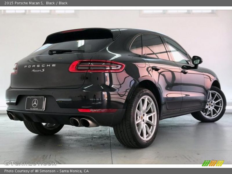 Black / Black 2015 Porsche Macan S