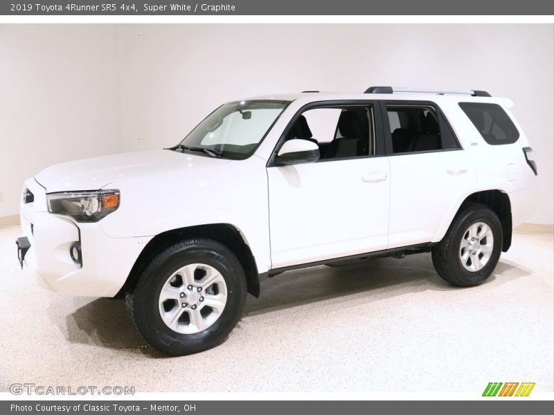 Super White / Graphite 2019 Toyota 4Runner SR5 4x4