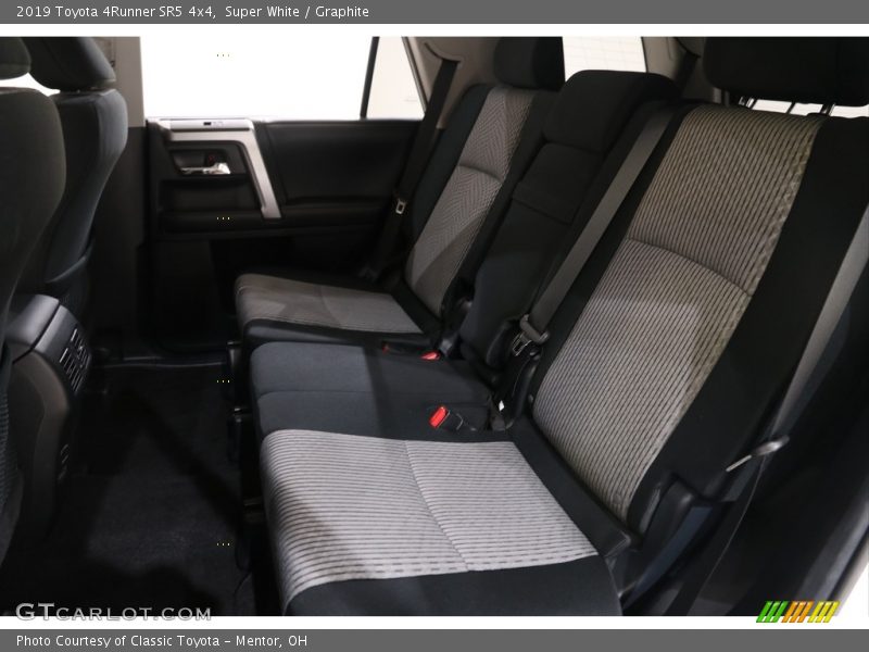 Super White / Graphite 2019 Toyota 4Runner SR5 4x4