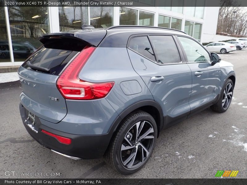 Thunder Grey Metallic / Charcoal 2020 Volvo XC40 T5 R-Design AWD