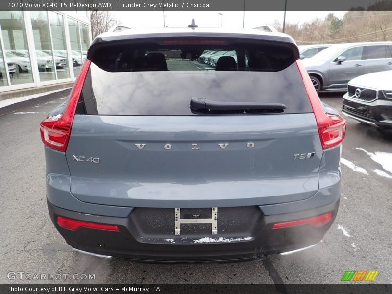 Thunder Grey Metallic / Charcoal 2020 Volvo XC40 T5 R-Design AWD