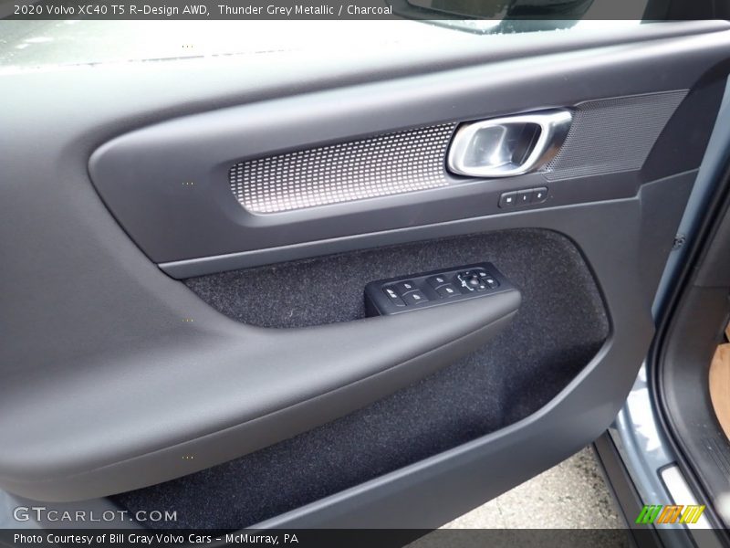 Thunder Grey Metallic / Charcoal 2020 Volvo XC40 T5 R-Design AWD