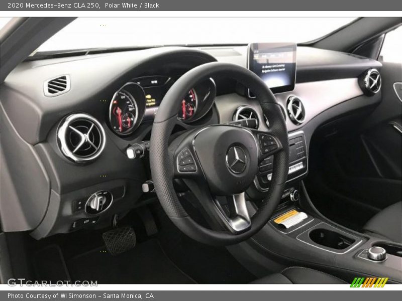 Polar White / Black 2020 Mercedes-Benz GLA 250