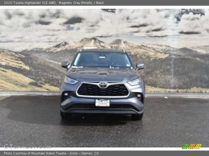Magnetic Gray Metallic / Black 2020 Toyota Highlander XLE AWD