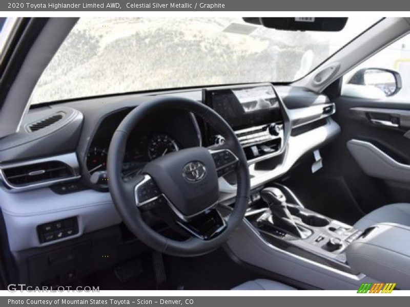 Celestial Silver Metallic / Graphite 2020 Toyota Highlander Limited AWD