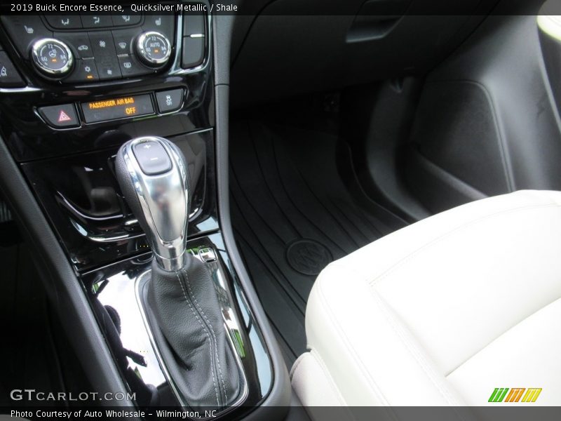 Quicksilver Metallic / Shale 2019 Buick Encore Essence
