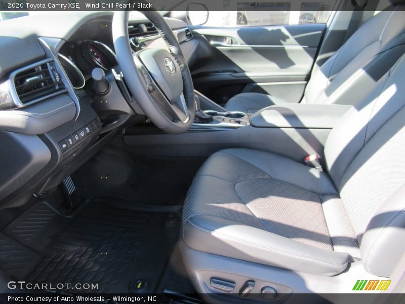 Wind Chill Pearl / Black 2020 Toyota Camry XSE