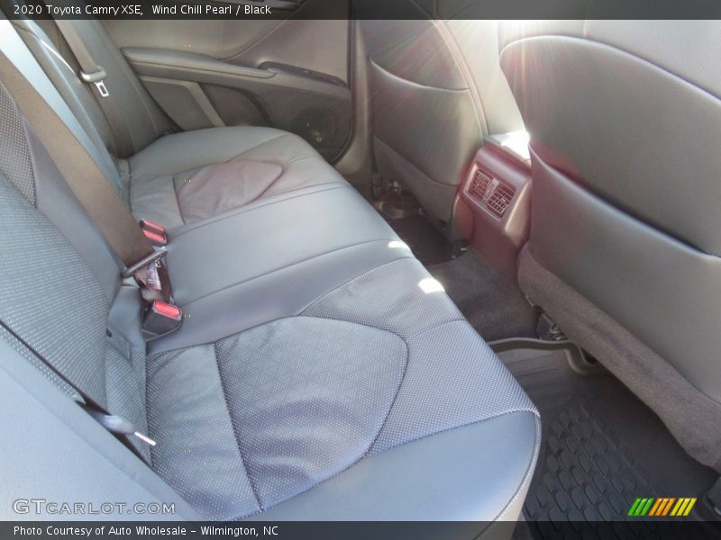 Wind Chill Pearl / Black 2020 Toyota Camry XSE