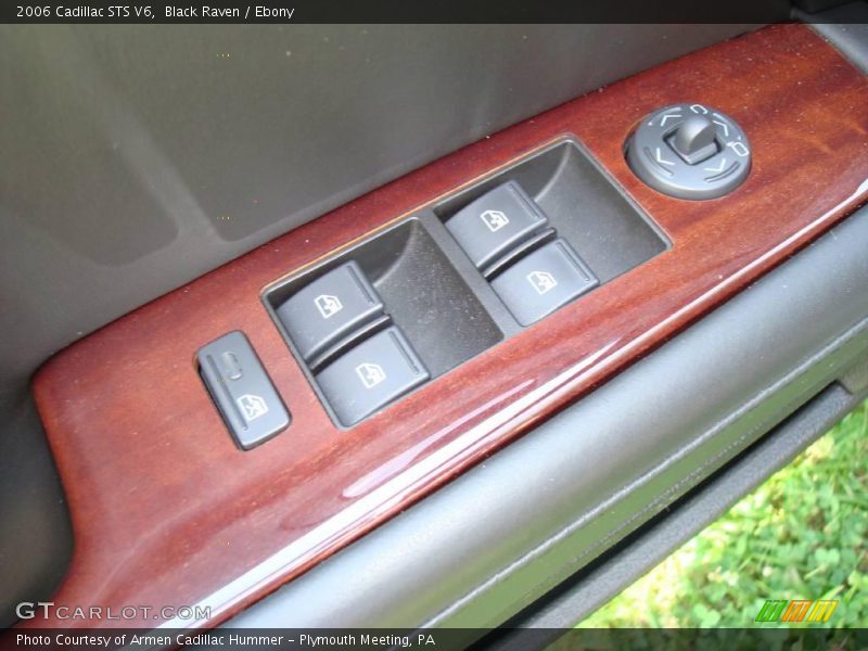 Black Raven / Ebony 2006 Cadillac STS V6