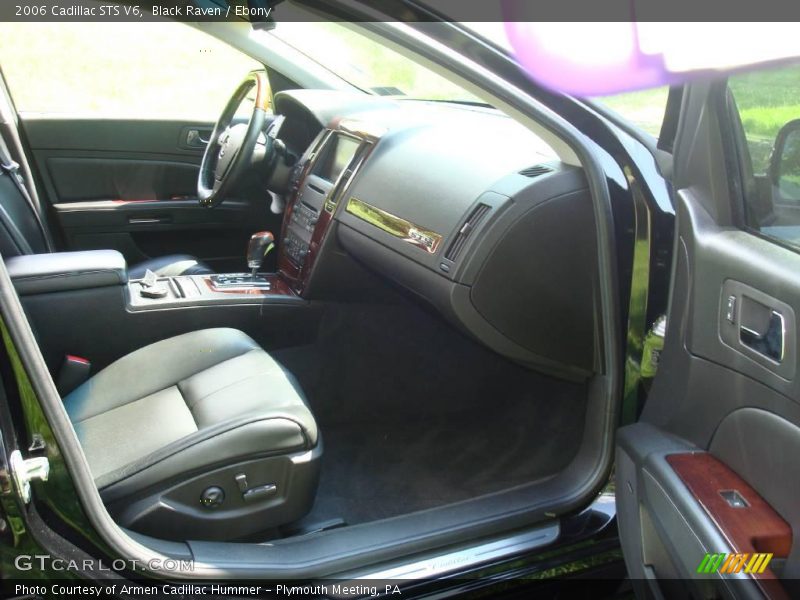 Black Raven / Ebony 2006 Cadillac STS V6
