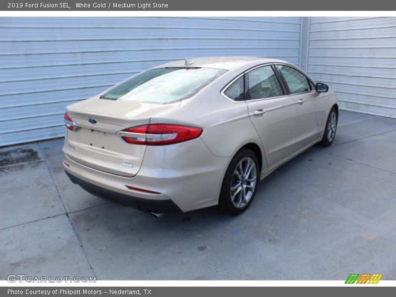 White Gold / Medium Light Stone 2019 Ford Fusion SEL
