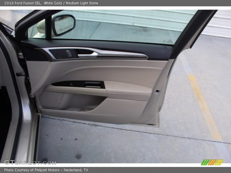 White Gold / Medium Light Stone 2019 Ford Fusion SEL