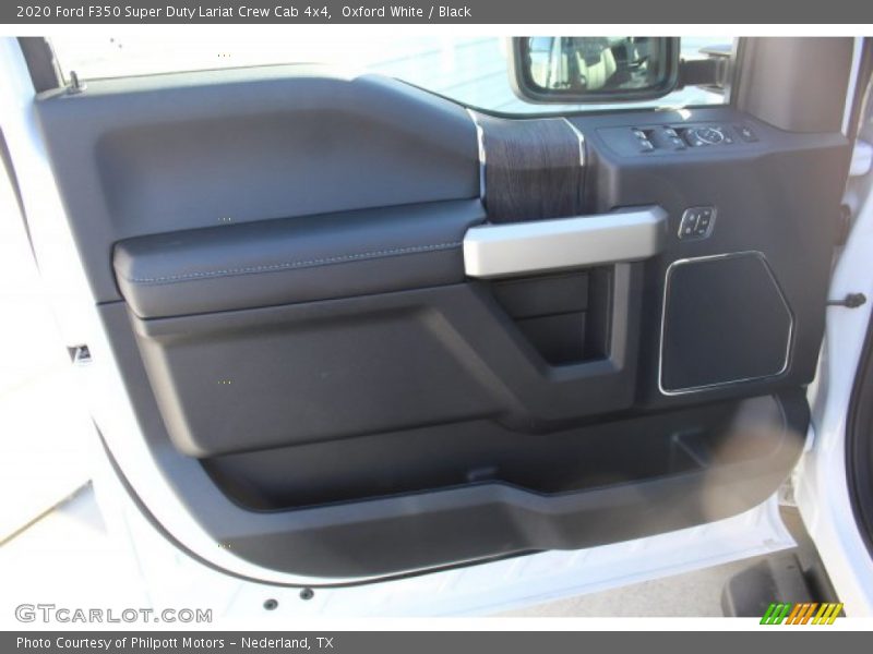 Oxford White / Black 2020 Ford F350 Super Duty Lariat Crew Cab 4x4