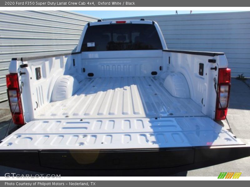 Oxford White / Black 2020 Ford F350 Super Duty Lariat Crew Cab 4x4