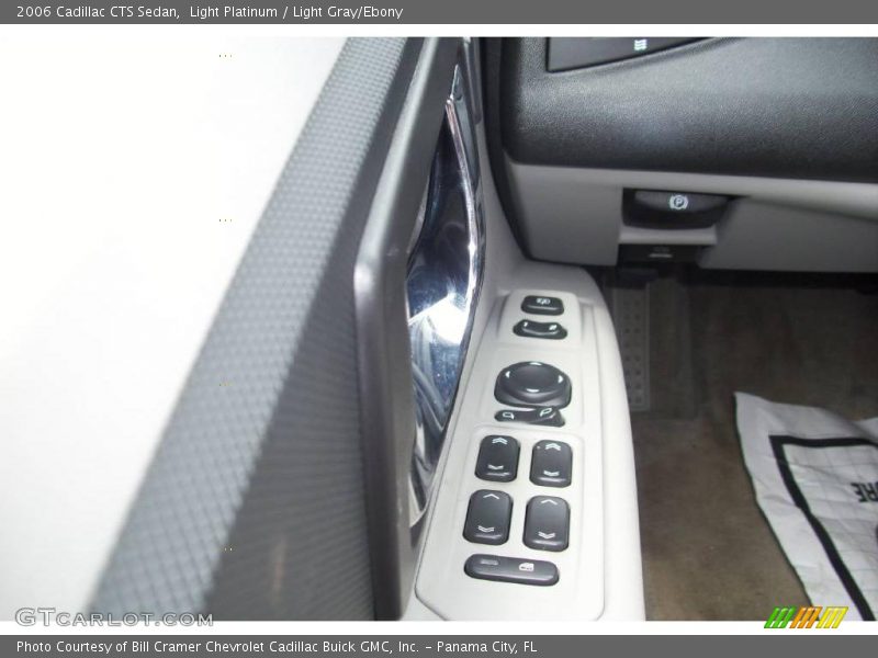 Light Platinum / Light Gray/Ebony 2006 Cadillac CTS Sedan