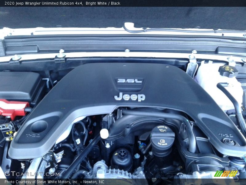 Bright White / Black 2020 Jeep Wrangler Unlimited Rubicon 4x4