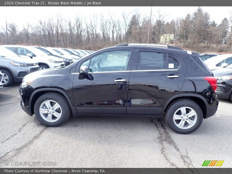 Mosaic Black Metallic / Jet Black 2020 Chevrolet Trax LT