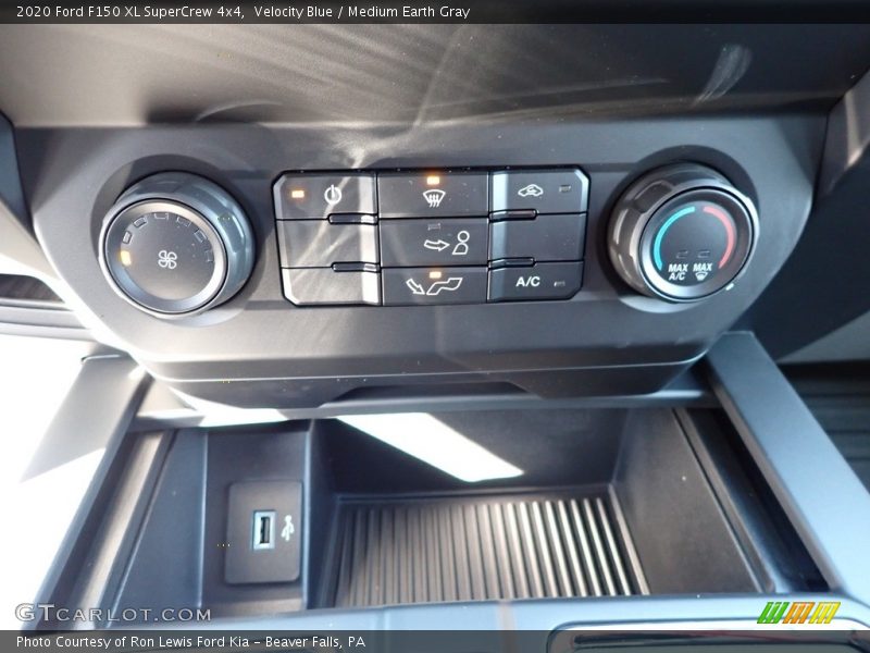 Velocity Blue / Medium Earth Gray 2020 Ford F150 XL SuperCrew 4x4
